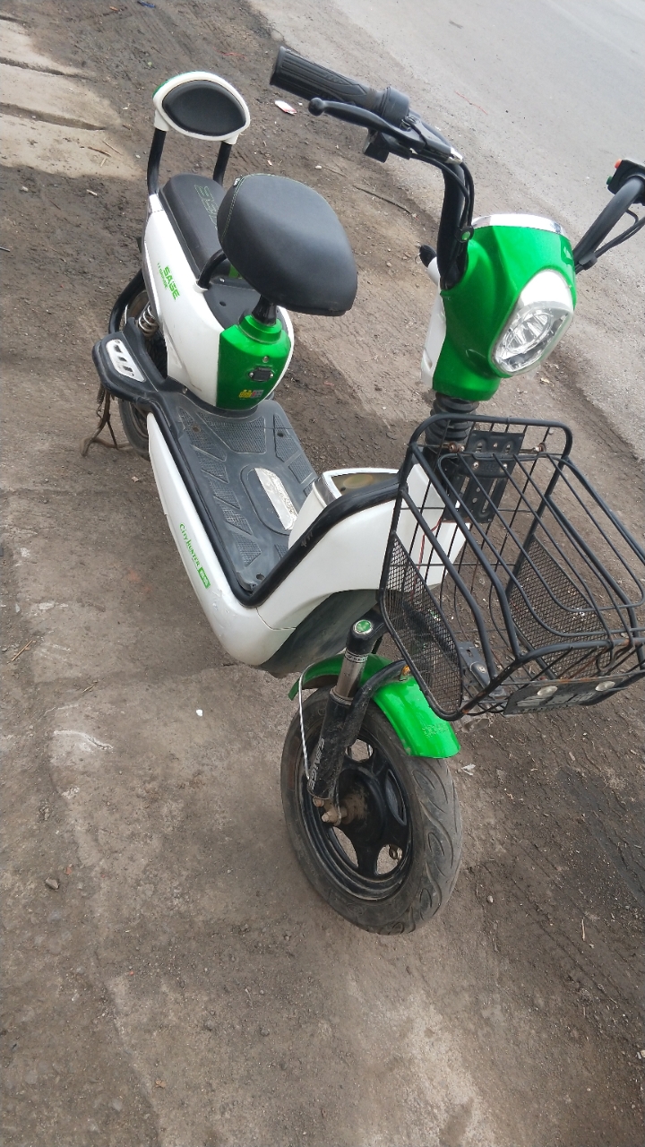赛鸽电动车600元,不议价,电池不到一年.