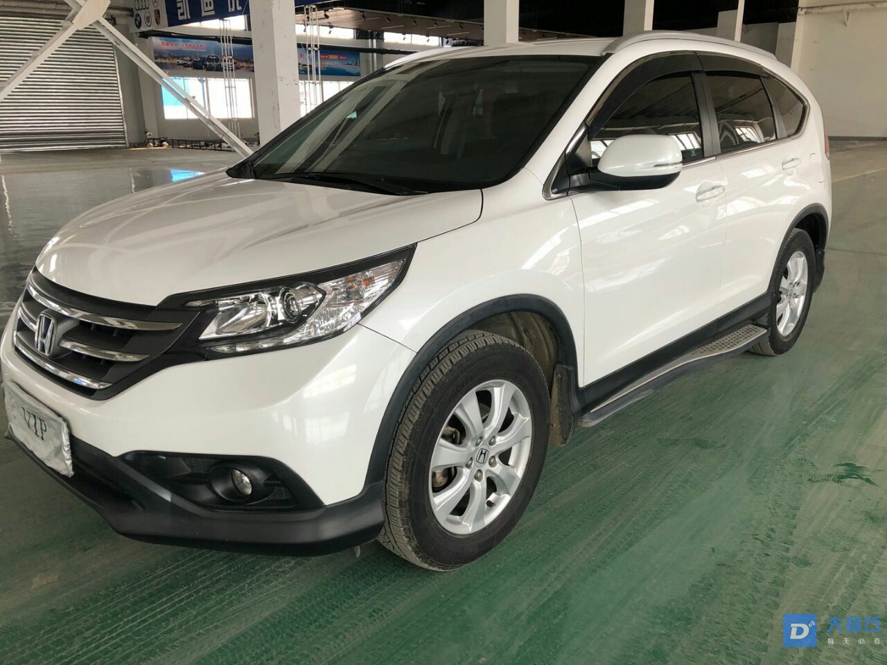 刚进店2014年10月极品本田crv……个人一手车,时表七万多公里,全车