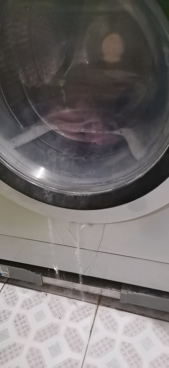 洗衣机洗衣液槽积水图片